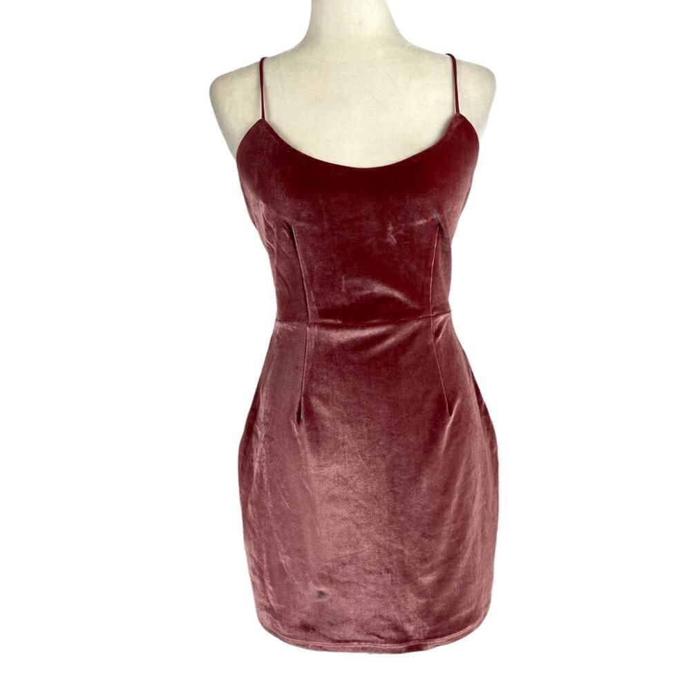 NBD Revolve Lauren Velvet Mini Dress Dusty Rose M – Strappy Open Back Bodycon